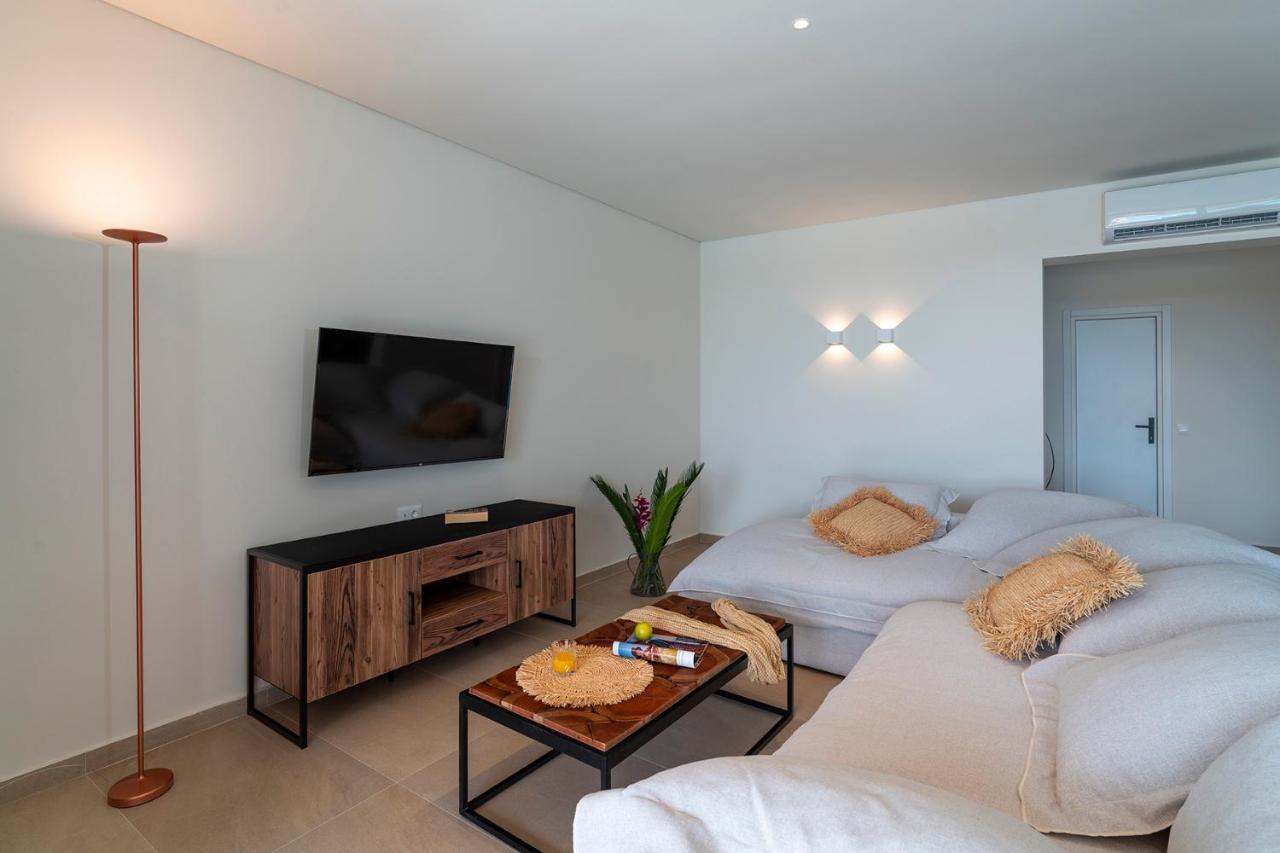 Aethrion Villas & Suites 겐나디 외부 사진